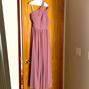 Azazie Molly
Dress Color: Vintage Mauve      
Size A10
